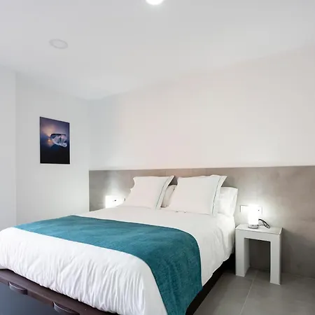 8 Lacus Baikal * L'Hospitalet de Llobregat